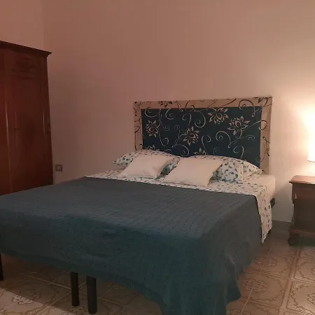 Appartamento Lilium Lecce Centro Esterno foto